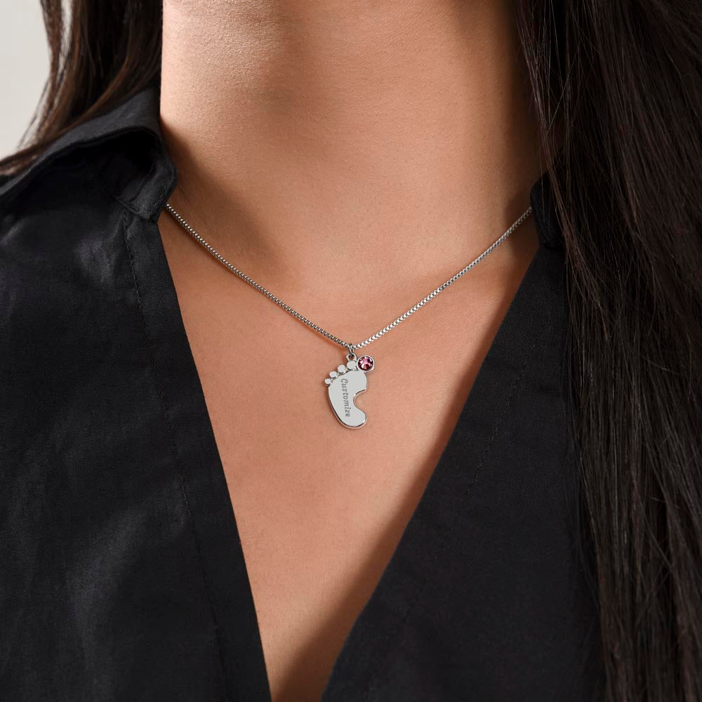 Personalized Engraved Baby Feet Necklace with Birthstone for Godmother Proposal – A meaningful gift in stainless steel or 18K yellow gold fini